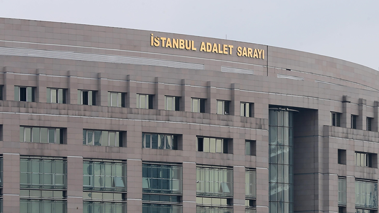 Borsa İstanbul'da manipülasyon yaptıkları iddiasıyla yakalanan 13 zanlı tutuklandı