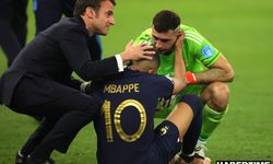 Macron, Dünya Kupası'nı kaybeden Fransız oyuncuları teselli etti
