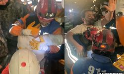 Hatay'da 170'inci saatte inanılmaz kurtuluş: Enkazdan yürüyerek çıktı