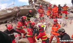 106 saat sonra enkazdan 2 çocuk canlı kurtarıldı