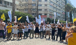 Memurlar ülke genelinde iş bıraktı