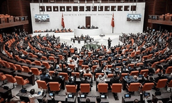 Yeni anayasa için mesai başlıyor: Parti parti sorulacak