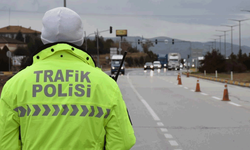 Trafikte bunu kullananlar dikkat: Trafikten men edileceksiniz