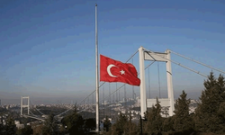 Ülke genelinde 3 günlük milli yas ilan edildi