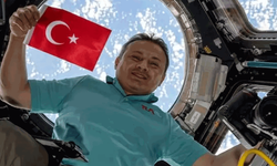İlk Türk astronot Gezeravcı Dünya'ya dönüyor