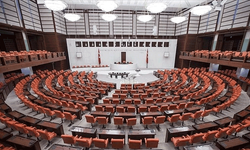 Ankara kulislerini hareketlendiren iddia: Yeni bir parti mi geliyor?