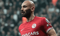 Milli oyuncu Ömer Toprak futbolu bıraktı