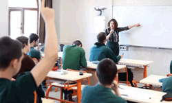 Milli Eğitim Bakanlığı'ndan velilere okul kıyafeti müjdesi