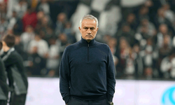 Jose Mourinho, Göztepe maçını tribünden takip edecek