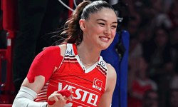 Vakıfbank voleybolcusu Zehra Güneş, Fenerbahçe'ye mi transfer oluyor?