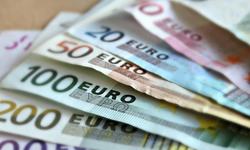 Dolar ve Euro tarihi zirvesinden ne kadar uzakta?