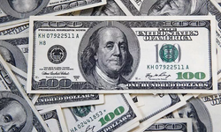 Dolar değer kazanıyor