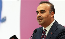 Bakan Kacır: e-Devlet üzerinden 8 bini aşkın hizmet veriliyor