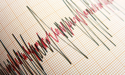 Balıkesir'de depremler sürüyor: 4.5 şiddetinde sarsıntı