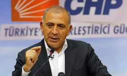 CHP İstanbul'da kaosu sürüyor: Gürsel Tekin'in 'kayyumluğu' sürecek