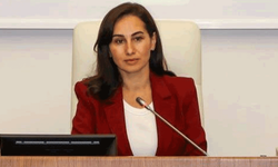 CHP'li Özlem Vural Gürzel AK Parti'ye geçiyor