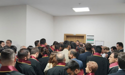Kritik 'Kurultay Davası' ertelendi... CHP kararı nasıl karşıladı?