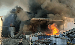 Kocaeli’deki fabrika yangınında bir işçi daha yaşamını yitirdi