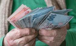 1 Ocak'ta başlıyor: Emeklinin maaşından kesinti yapılacak