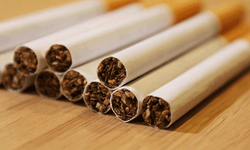 Sigaraya dev zam yolda