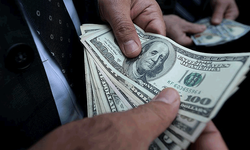 Dolar/TL bir rekor daha kırdı