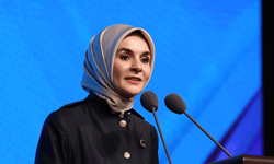 Bakan Göktaş duyurdu: Sosyal medya düzenlemesi 6 ay içinde yürürlükte