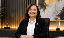 Burcu Köksal, “AK Parti’ye geçiyor” iddialarını doğruladı
