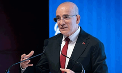 Bakan Şimşek: Aldığımız tedbirler ve dezenflasyon sürecinin etkisiyle hizmet enflasyonunda katılık azalıyor