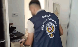 Siber suçlarla mücadeleye ilişkin 15 ildeki operasyonlarda yakalanan 93 kişi tutuklandı
