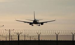 Dubai'den Tel Aviv'e giden Flydubai uçağı, uçak kaçırma kodu bildirdi ve iletişim kesildi