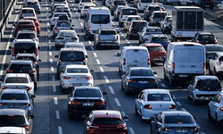 İstanbul'da haftanın ilk iş gününde trafik yoğunluğu yaşanıyor