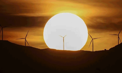 Türkiye 10 yılda güneş ve rüzgardan 442,2 teravatsaat elektrik üretti