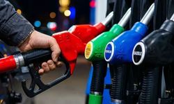 Benzine bu hafta ikinci kez indirim geliyor