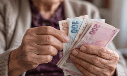 En düşük emekli maaşının asgari ücrete yükseltilmesi için teklif Meclis’e sunuldu