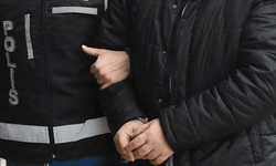 İkinci el araç satımında sahte raporlar düzenledikleri iddia edilen 14 zanlı yakalandı