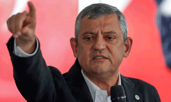 Özgür Özel’den Cemil Tugay’a sert sözler