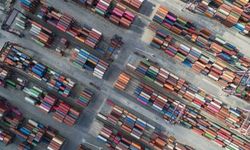 Türkiye'nin ihracatı yüzde 15,3, ithalatı yüzde 5,6 arttı