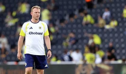 Fenerbahçe'de yeni teknik direktör belirlenene kadar Dirk Kuyt görev yapacak
