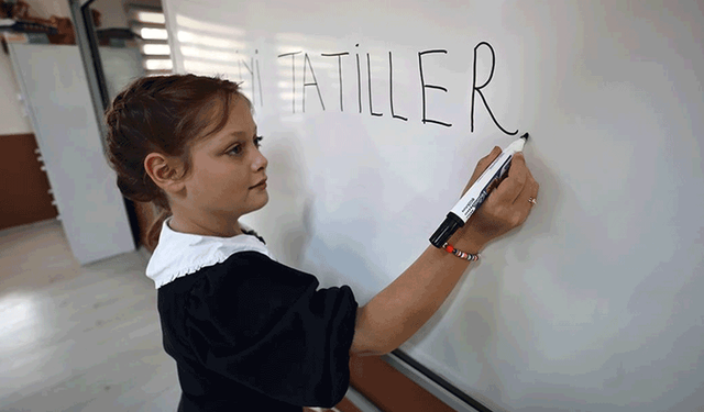 Ara tatil başlıyor! Ders başı ne zaman gözler o tarihe çevrildi
