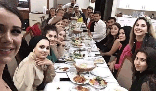Aynı masadaki fenomenlere tek tek soruşturma