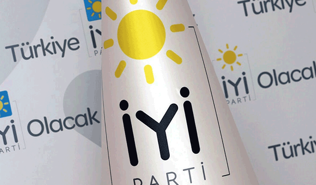 İYİ Parti’den istifa