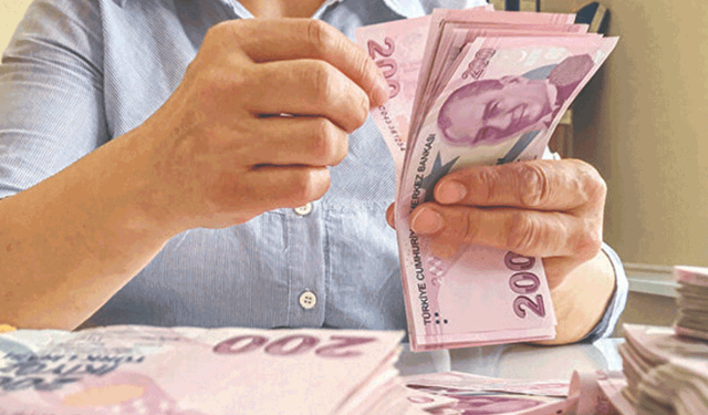 İşte asgari ücret zammı sonrası memur ve emekli maaşları