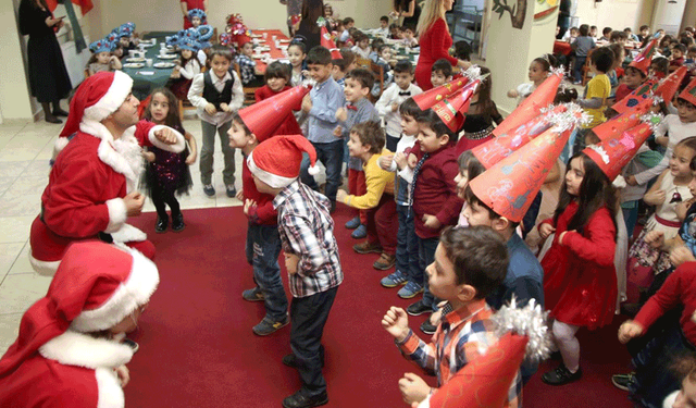 Okullara yeni yıl kutlamaları için ''örf ve adetlere uygun'' uyarısı