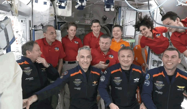 Bu an yıllarca konuşulacak! İlk Türk astronot Gezeravcı uzaydan seslendi