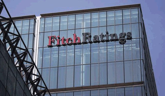 Fitch'ten Türk bankalarına risk uyarısı