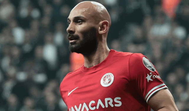 Milli oyuncu Ömer Toprak futbolu bıraktı