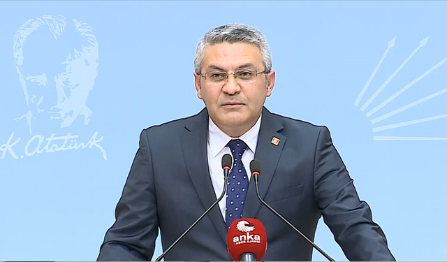 CHP Kurultayında liste yarışı kızışıyor: Özgür Özel'e rakip liste çıktı