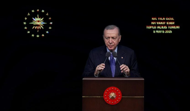 Cumhurbaşkanı Erdoğan: "Vakıflar, gençlerin yuva kurmasına destek olmalı"