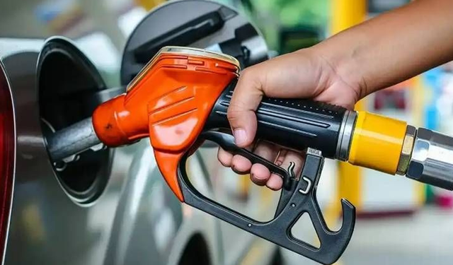 Motorine indirim geliyor