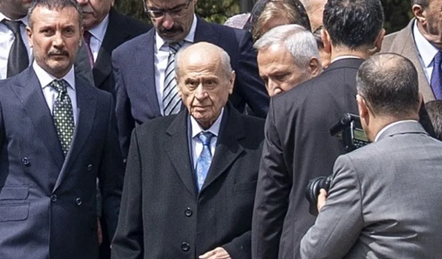 Üç ay aranın ardından Bahçeli Meclis'e geliyor